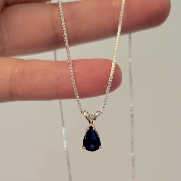 New 2ct Natural Blue Sapphire Pendant With A Chain - Picture 10 of 10